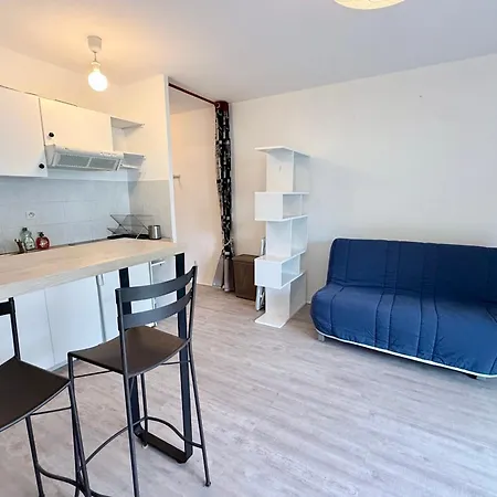 Charming With Private Garden In